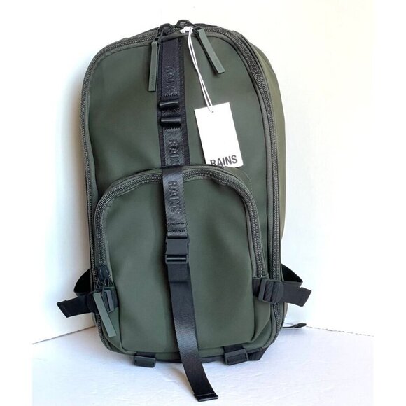 RAINS Trail Backpack Rucksack Waterproof Green Laptop Sleeve Vegan Unisex Bag